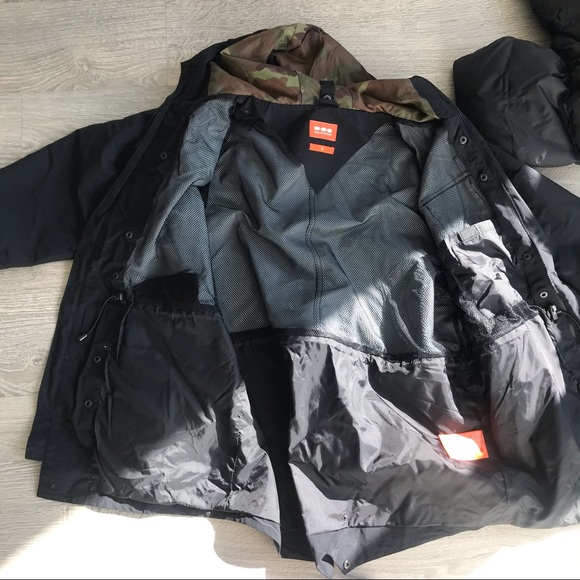 LIKE NEW! Celio Sports Parka with Detachable Puffer Jacket - Picture 16 of 16